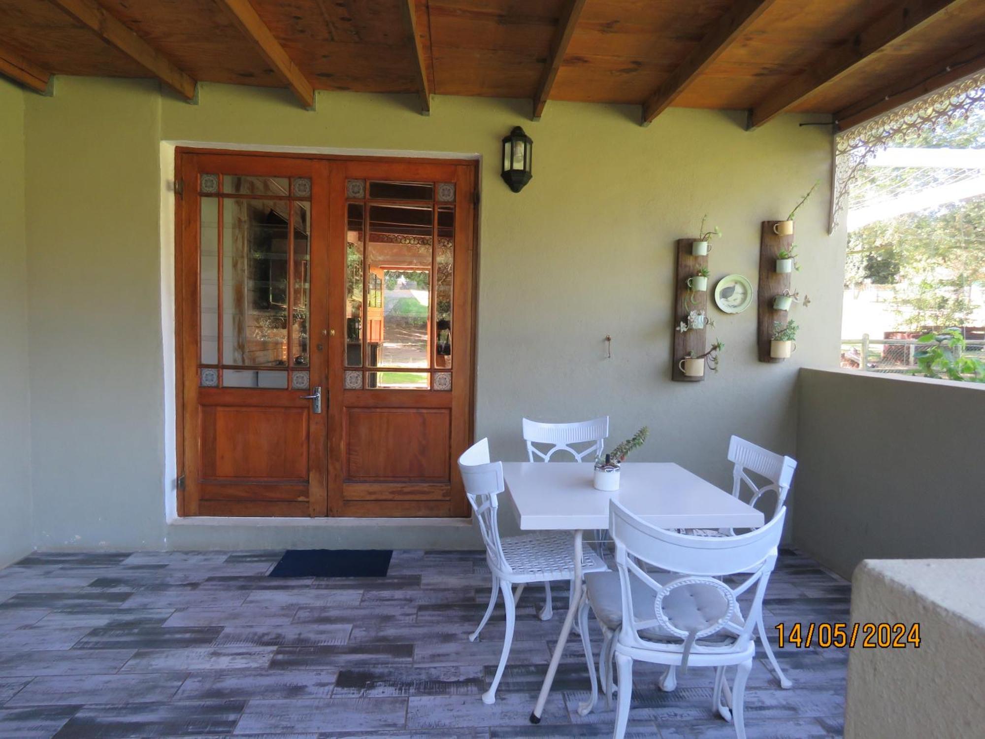 Apartamento Town And Country Caledon Exterior foto